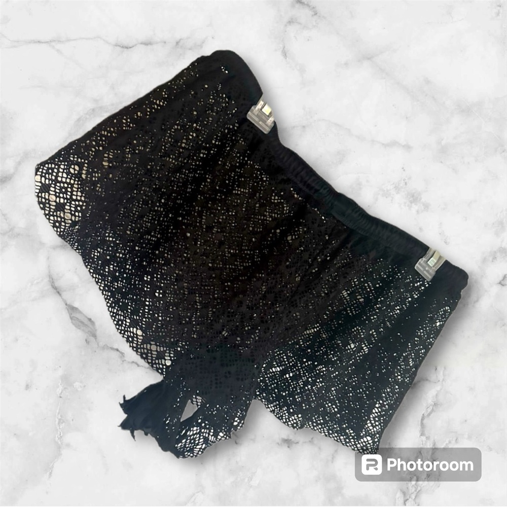 NEW• VENUS Black Bohemian Crochet Lace Swim Cover Up Shorts• XL